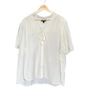 Lane Bryant white crinkle chiffon button front neck tie size 28